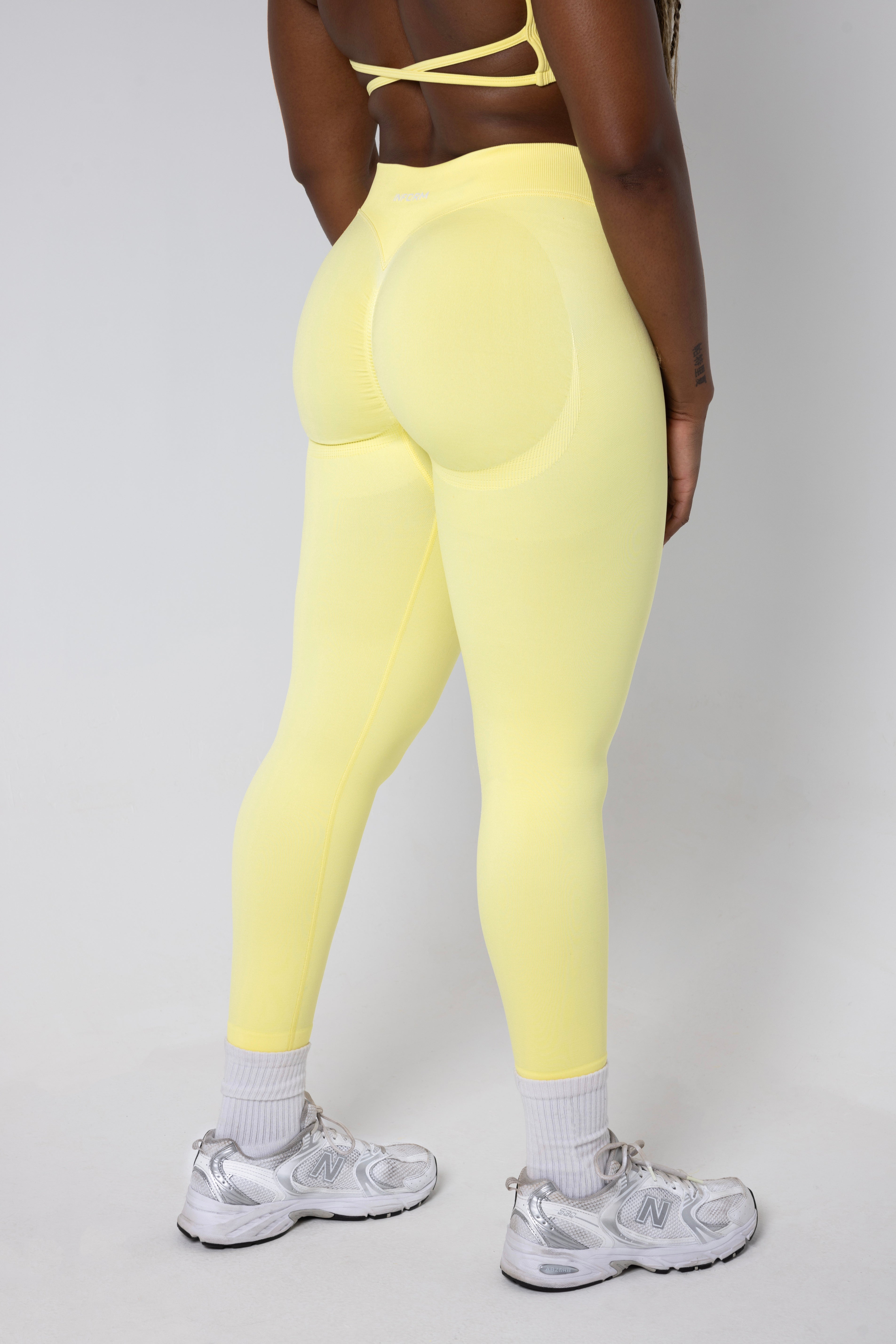 FEMALE LA FORM YELLOW WORKOUT GYM LEGGINGS - INFORM ACTIVE