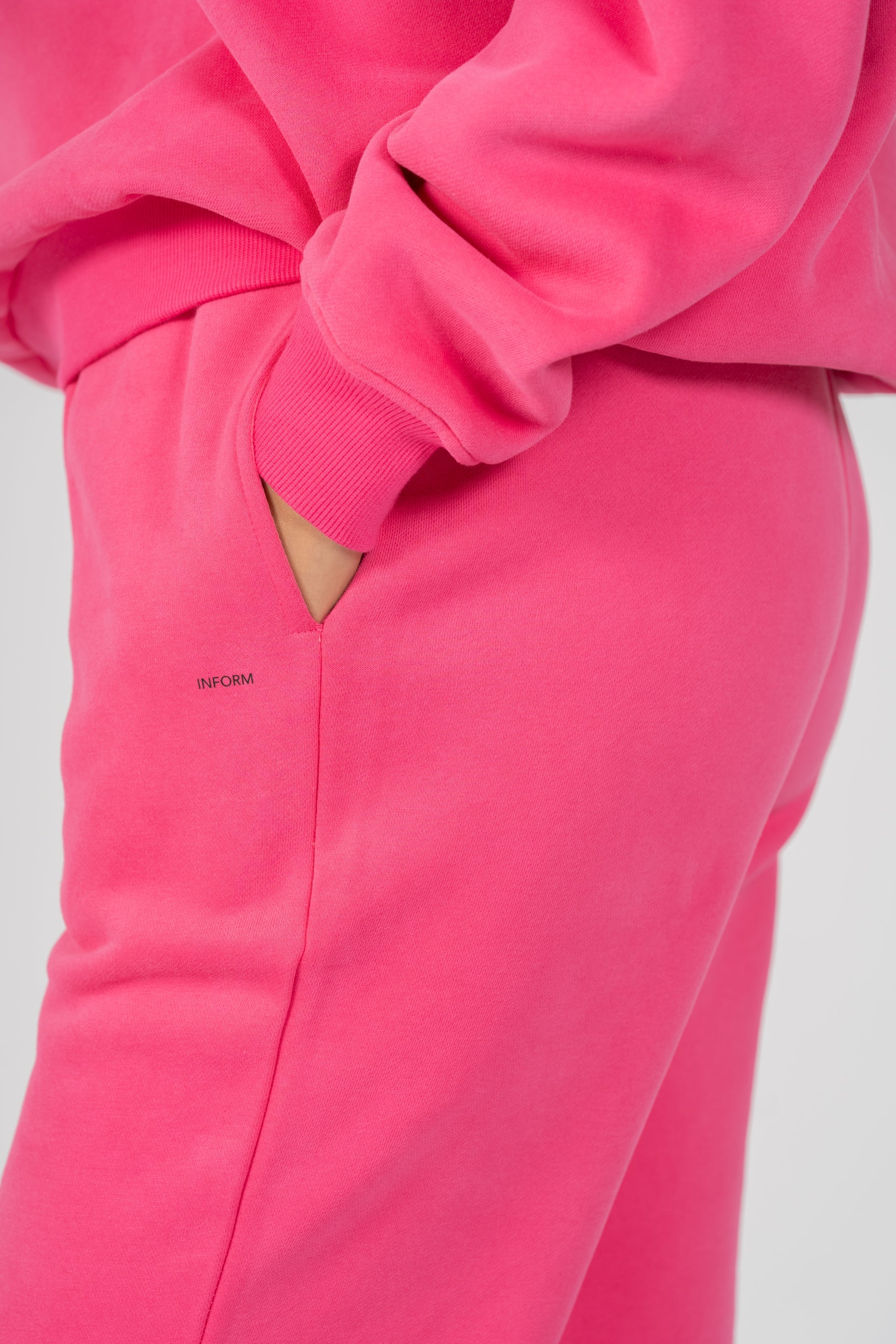 REST DAY FEMALE RECOVERY PINK OVERSIZED JOGGERS - INFORM ACTIVE