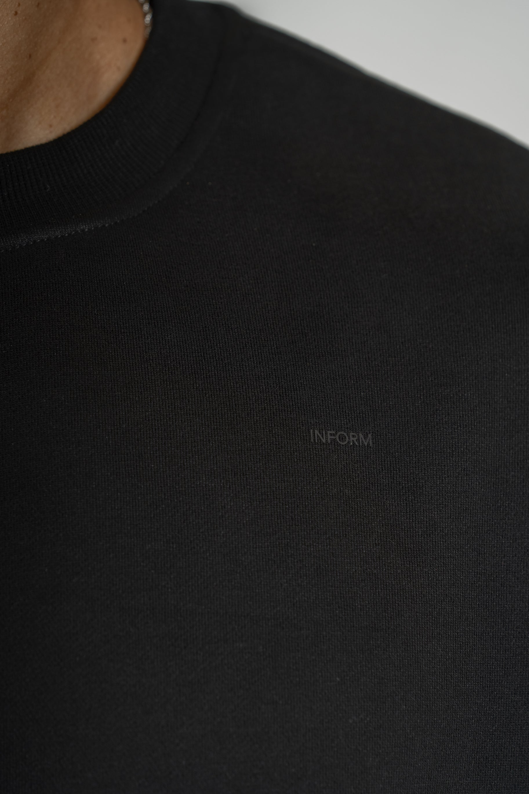 REST DAY MALE RECOVERY BLACK CREWNECK SWEATSHIRT - INFORM ACTIVE