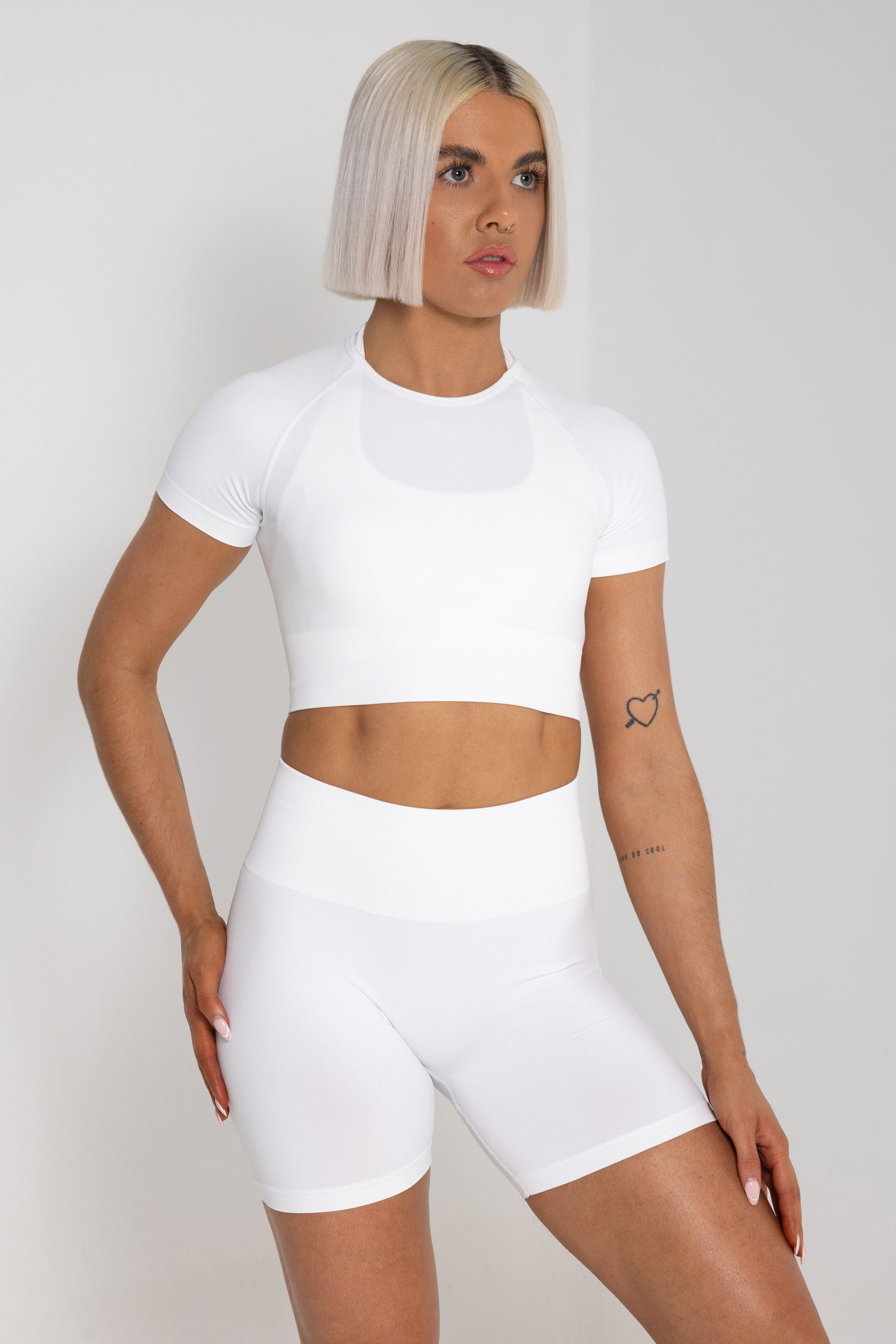 FEMALE REFORM WHITE WORKOUT GYM CROP TOP - INFORM ACTIVE