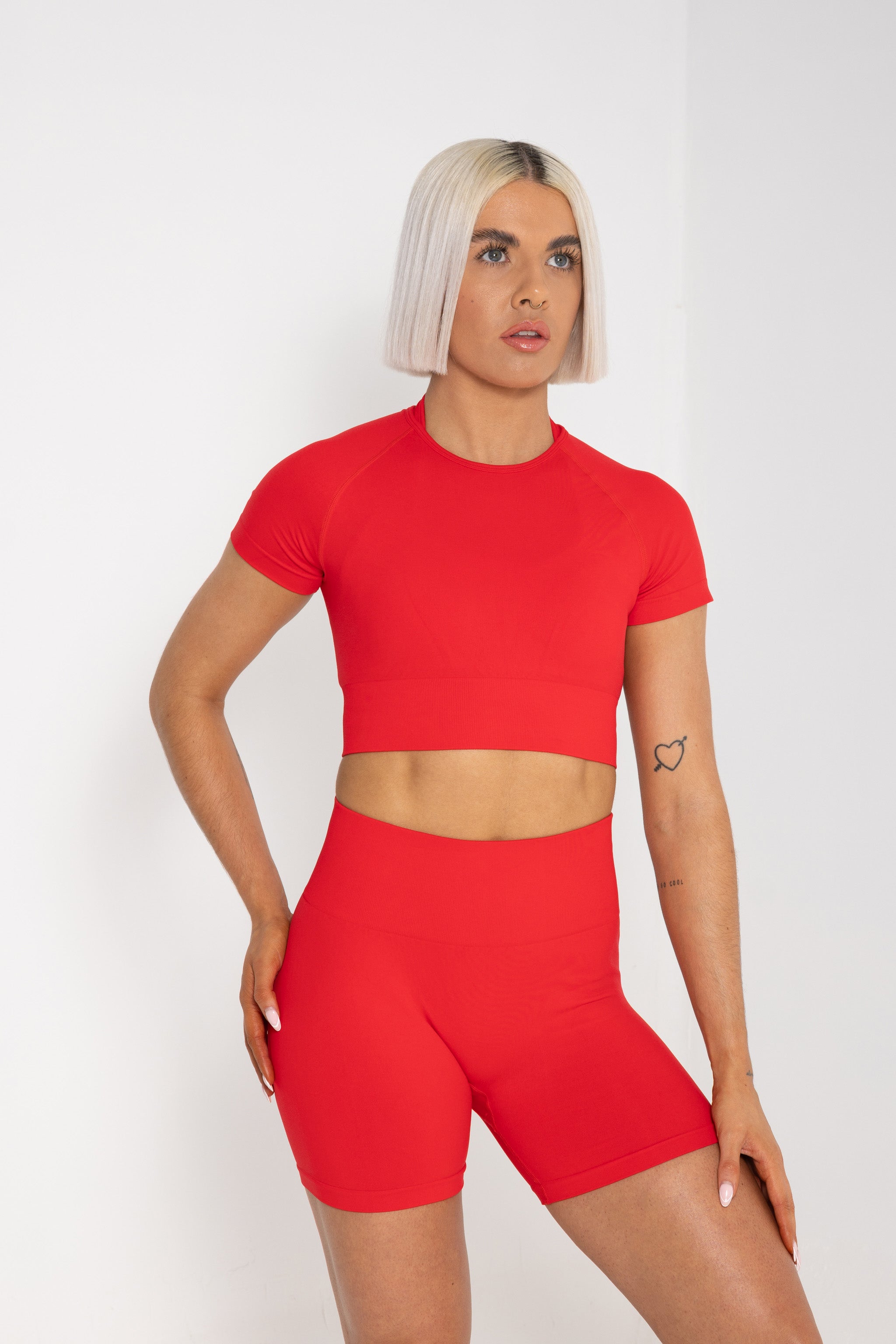 FEMALE REFORM RED WORKOUT GYM CROP TOP - INFORM ACTIVE