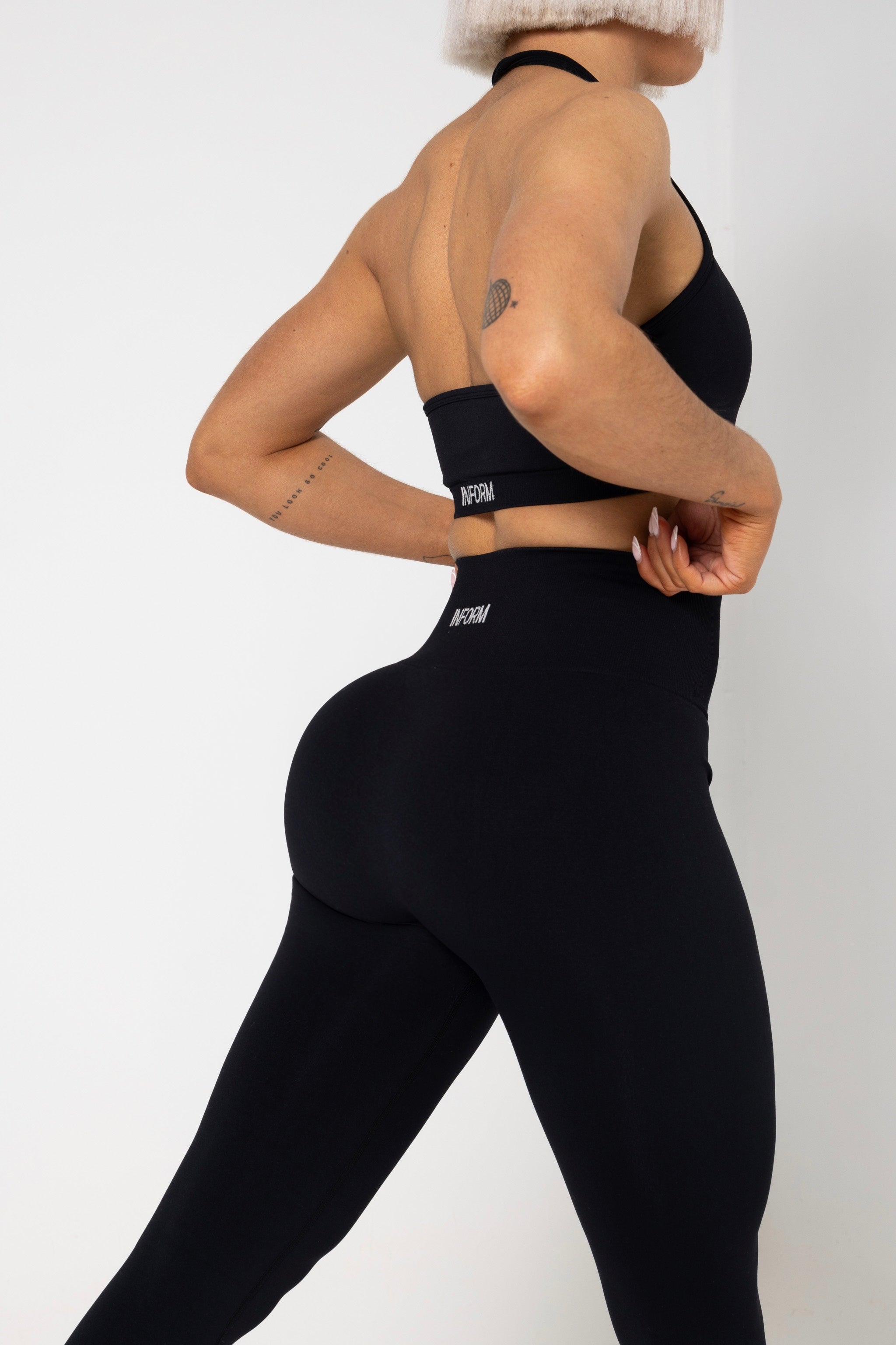 FEMALE REFORM BLACK WORKOUT GYM LEGGINGS - INFORM ACTIVE