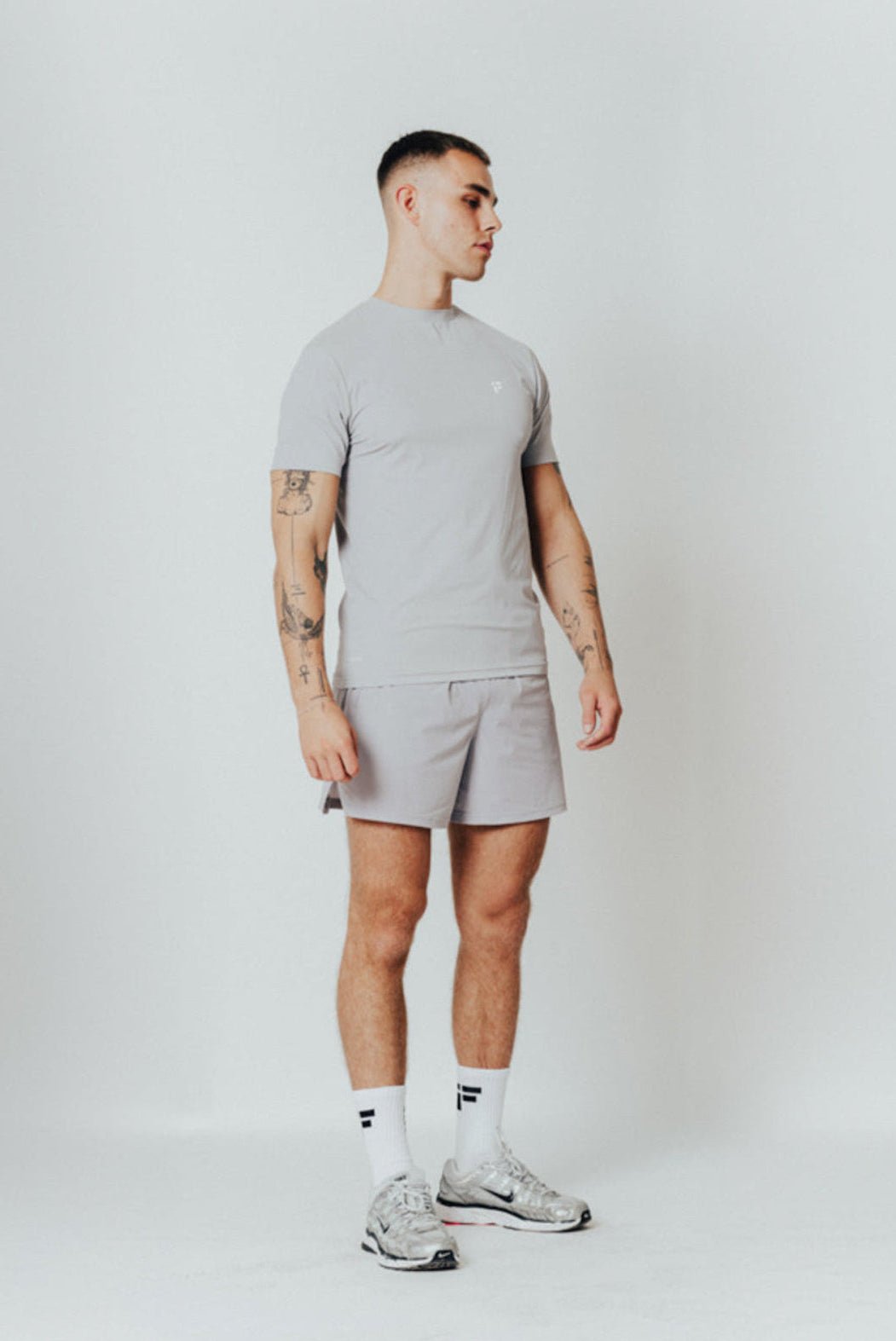 MALE TRANSFORM GREY TECHNICAL SHORT SLEEVE GYM WORKOUT TOP - INFORM ACTIVE