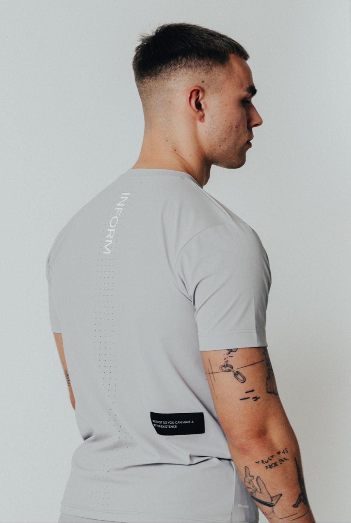 MALE TRANSFORM GREY TECHNICAL SHORT SLEEVE GYM WORKOUT TOP - INFORM ACTIVE