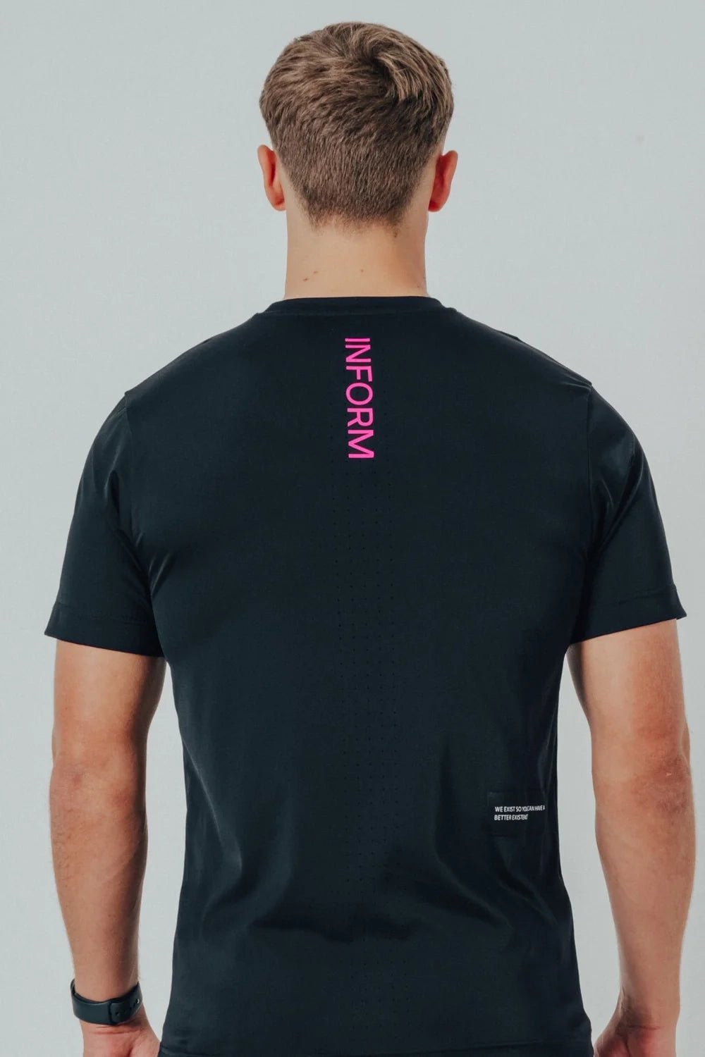 MALE TRANSFORM BLACK AND PINK TECHNICAL SHORT SLEEVE GYM WORKOUT TOP - INFORM ACTIVE